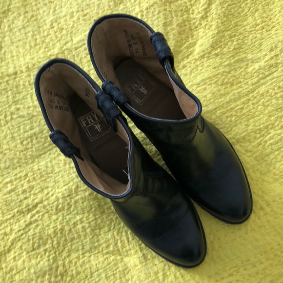 Frye Mustang boots - Picture 2 of 3